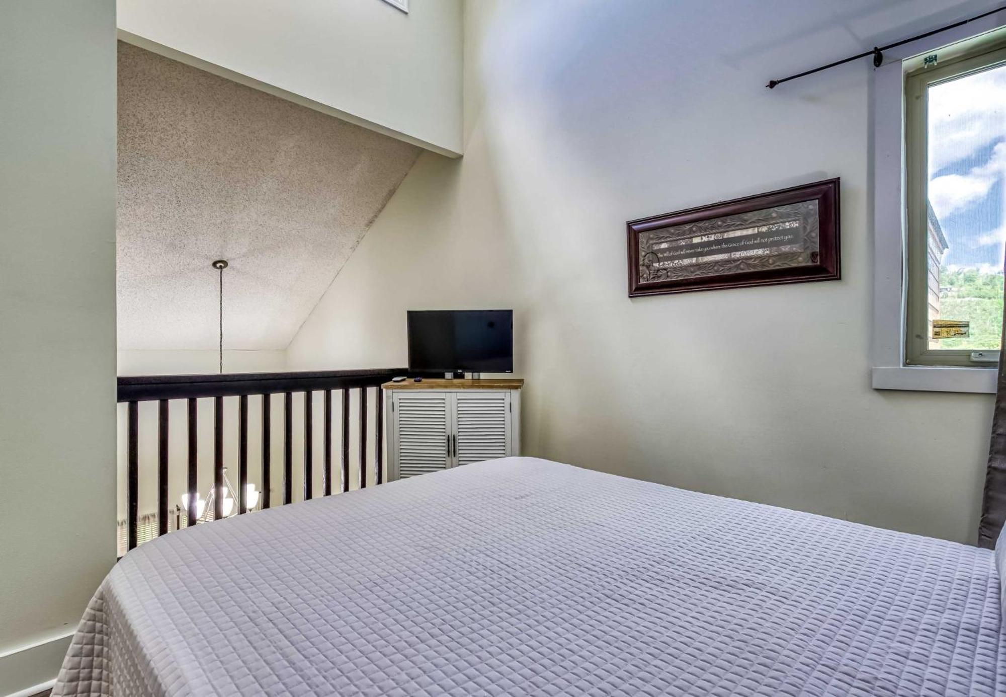 Gatlinburg Mountain Townhome With Pool Access! Ngoại thất bức ảnh