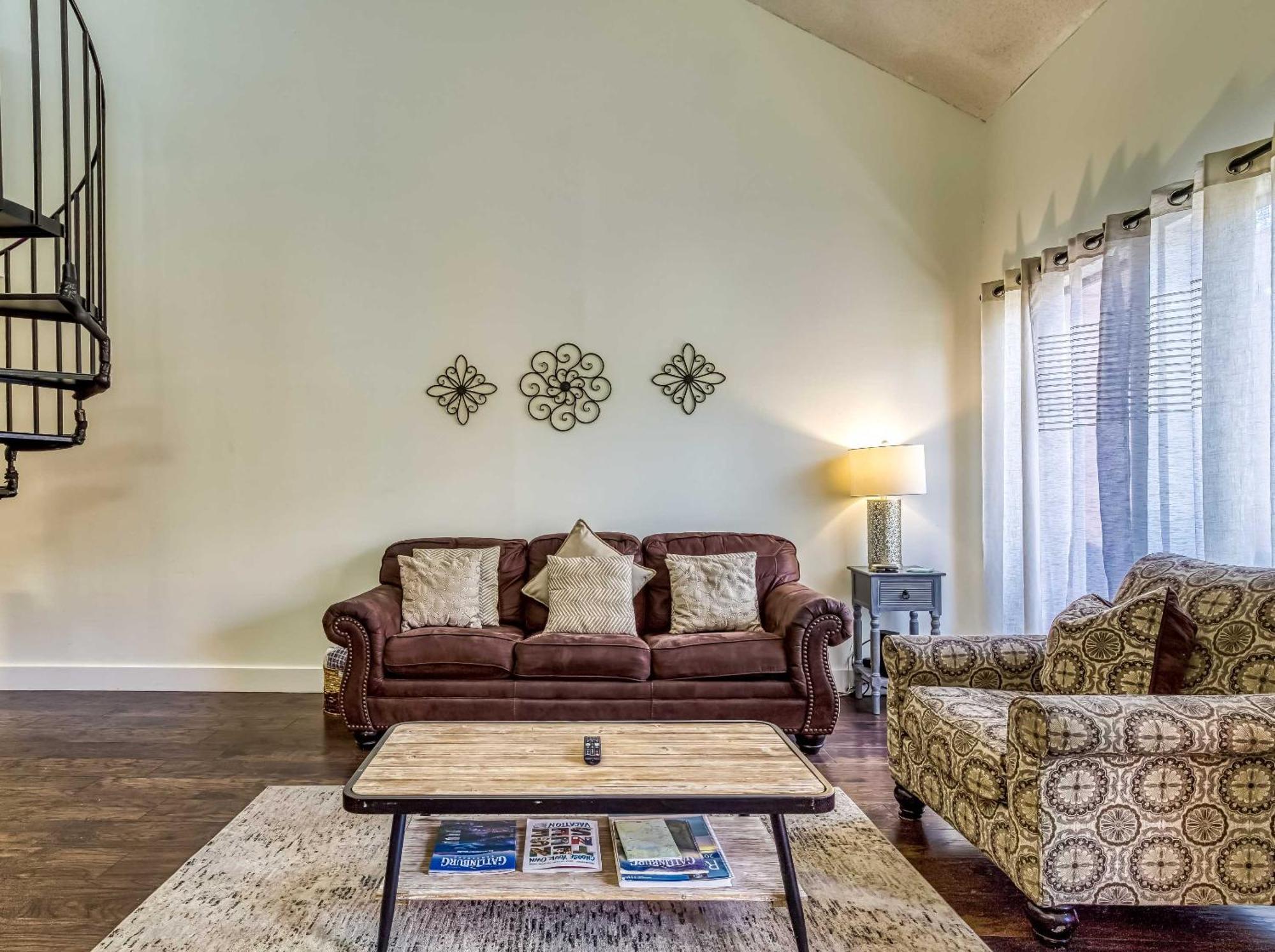 Gatlinburg Mountain Townhome With Pool Access! Ngoại thất bức ảnh