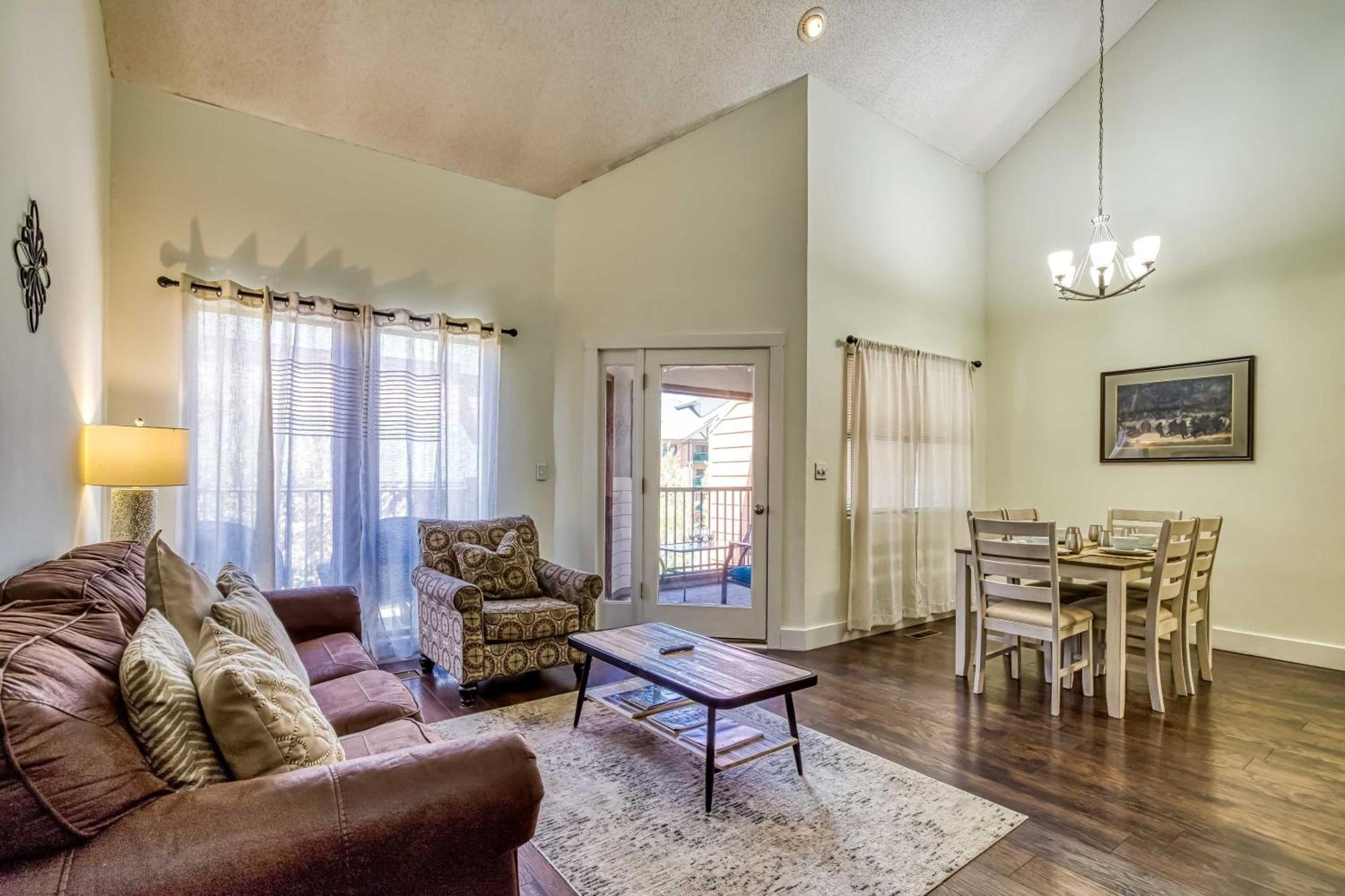 Gatlinburg Mountain Townhome With Pool Access! Ngoại thất bức ảnh